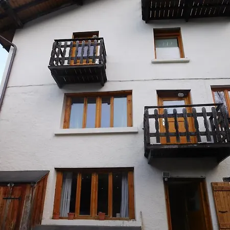 Maison d'hôtes Chalet Iris Peisey-Nancroix